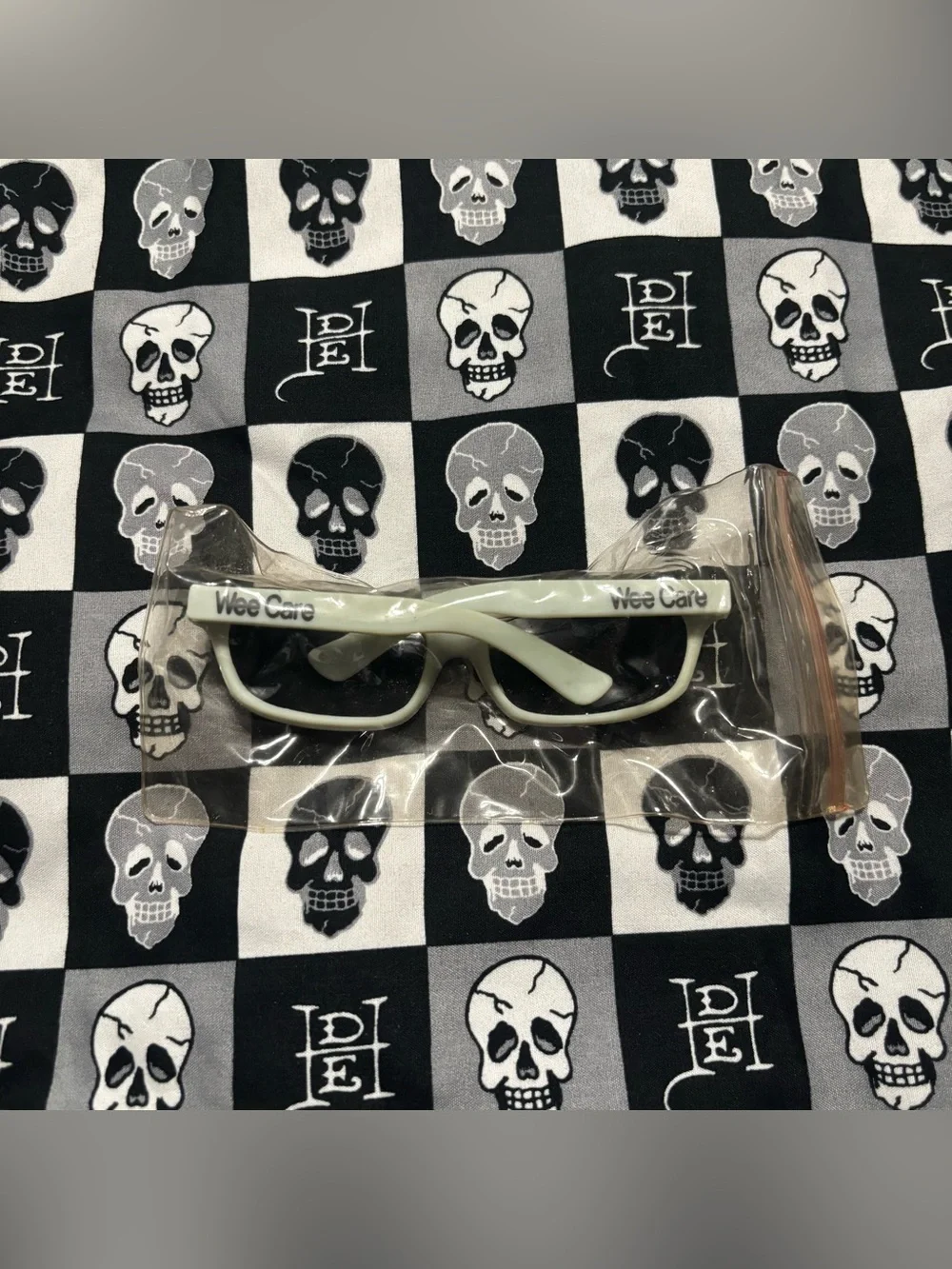 🎃5 for $25🎃 Vintage 90s Y2K Wee Care Infant Baby Toddler Gray Sunglasses
